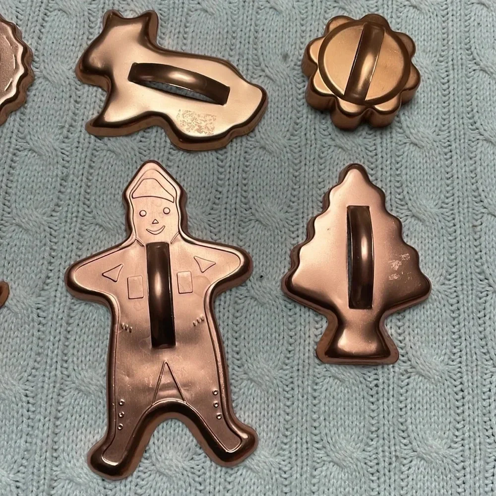 10 copper cookie cutters. Everyday and holidays like Xmas Easter & Thanksgiving